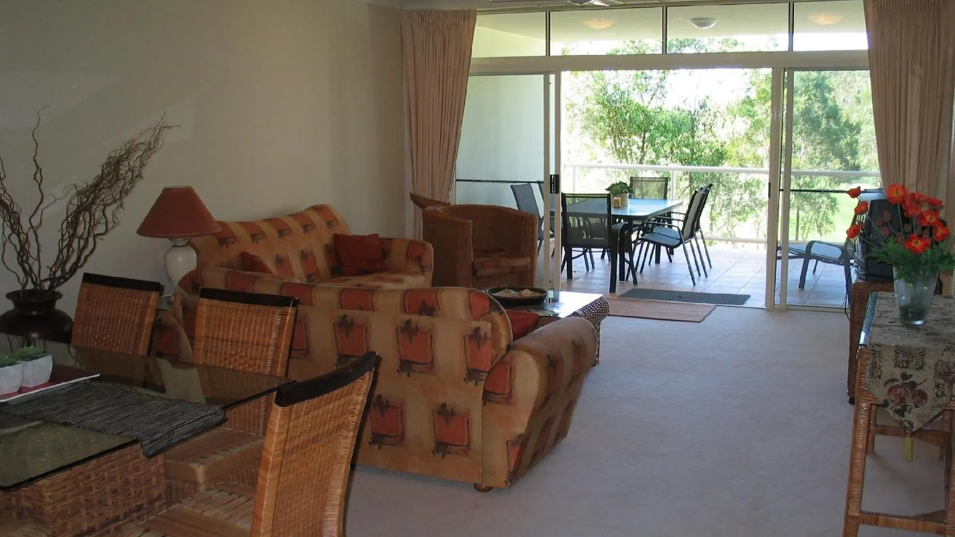 Aparthotel Magnolia Lane Apartments Twin Waters